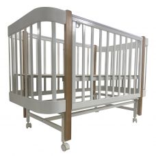 Кроватка детская Indigo Italiano Baby продольный маятник на колесах